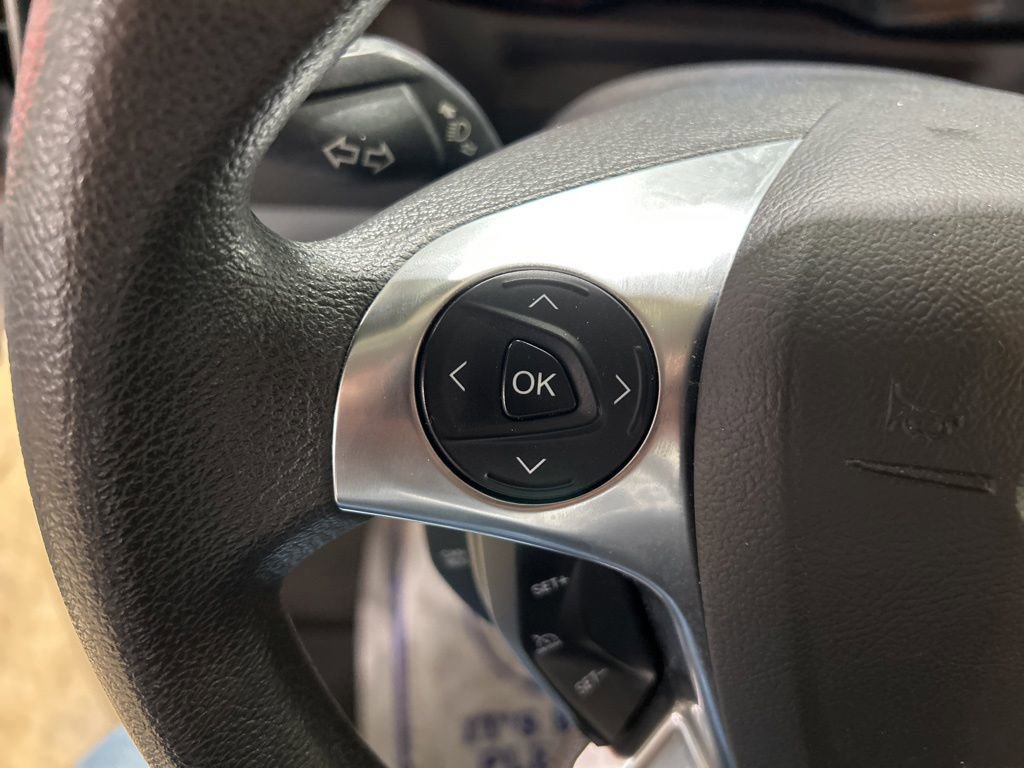 Used 2017 Ford Transit 150 XLT RWD image 21