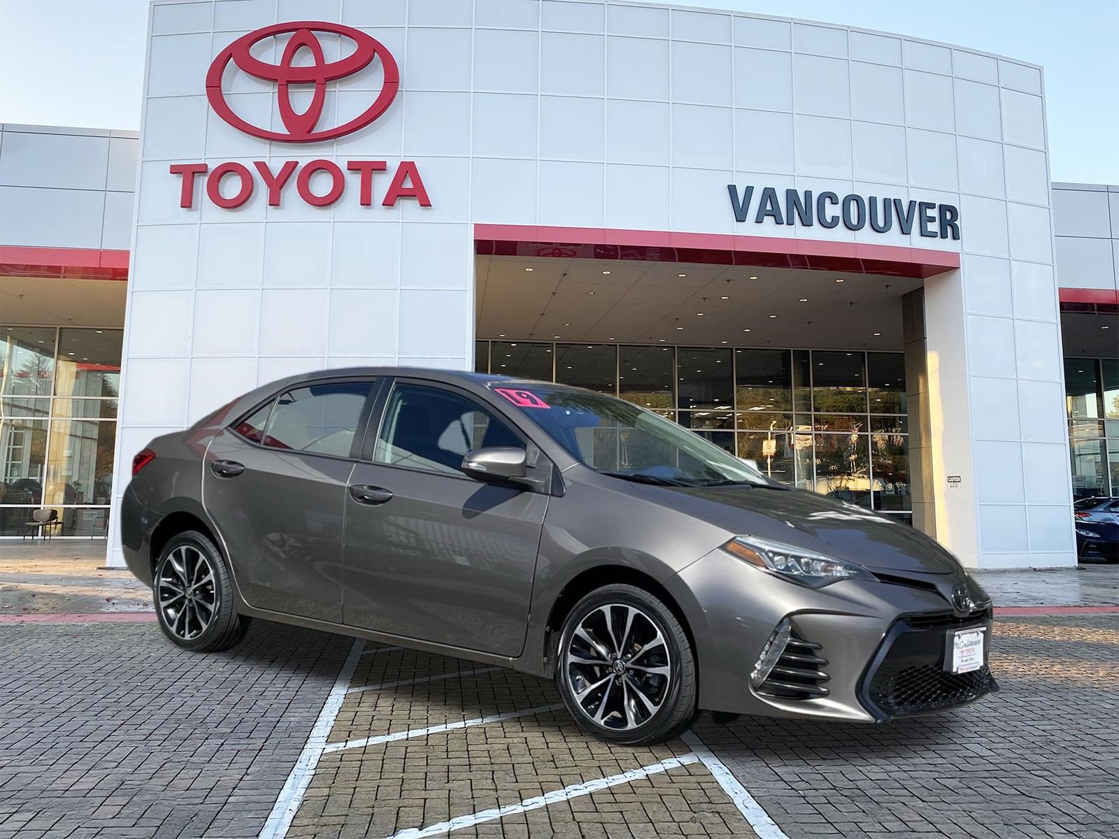 Certified 2019 Toyota Corolla SE w/ Carpet Mat Package (TMS)
