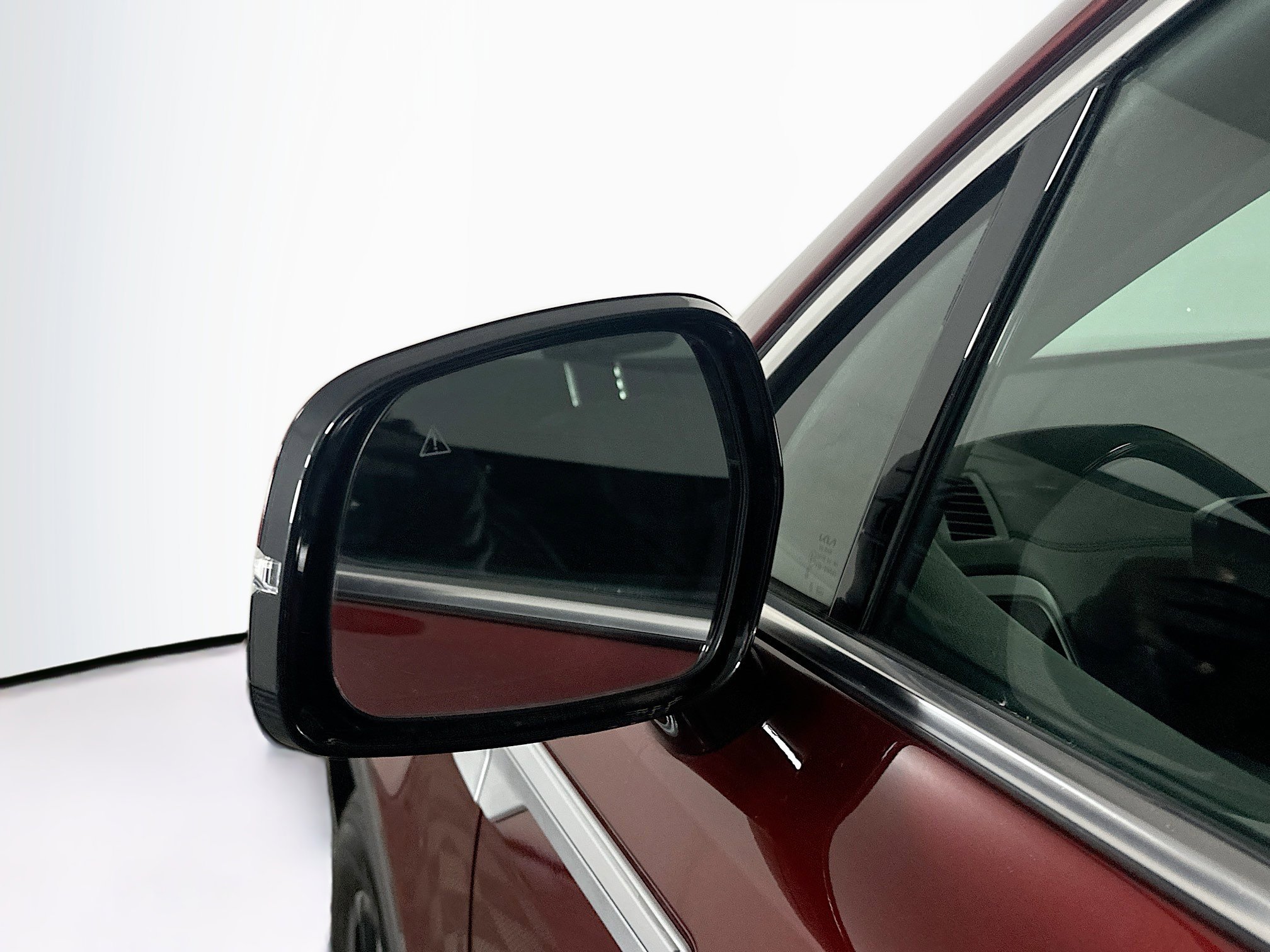 Used 2024 Kia Sorento S w/ Panoramic Sunroof Package image 15