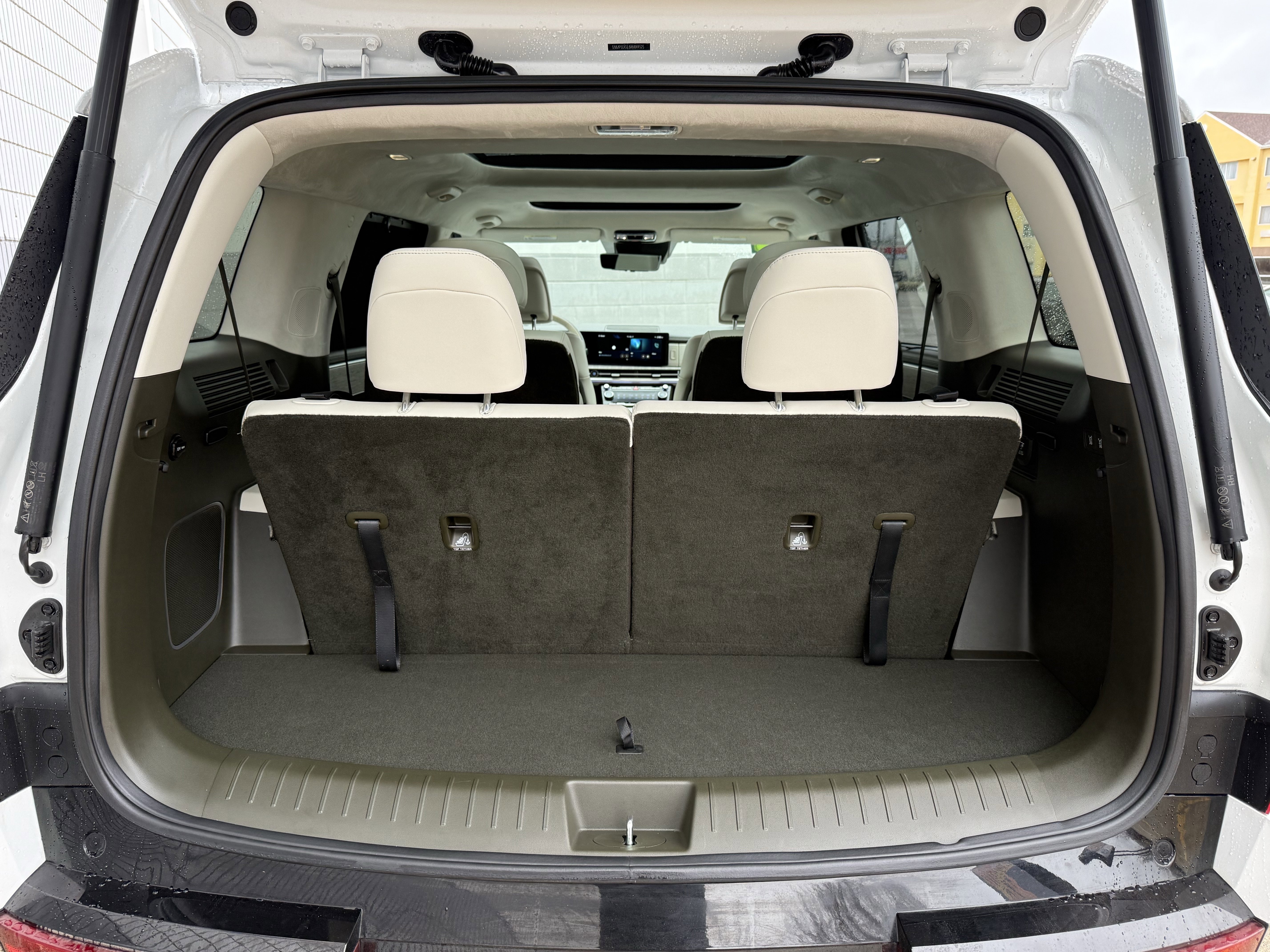 Used 2024 Hyundai Santa Fe Calligraphy image 11