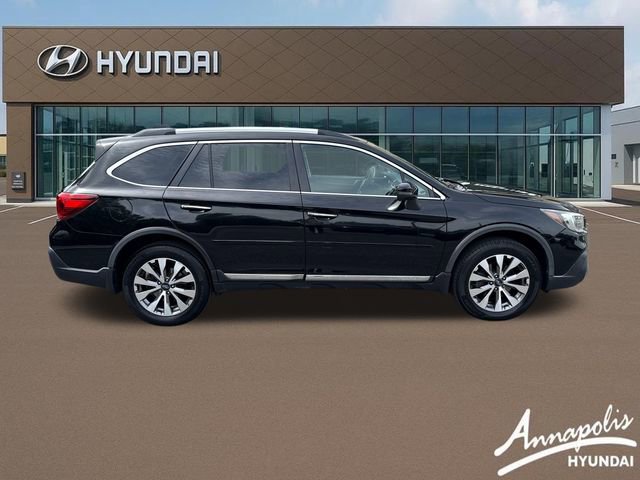 Used 2018 Subaru Outback 3.6R Touring w/ Popular Package #3 AWD/4WD image 6
