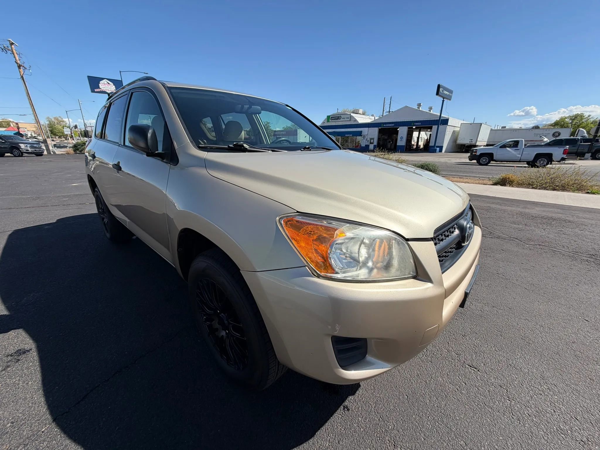 Used 2011 Toyota RAV4 4WD w/ Base L4 Extra Value Pkg image 4