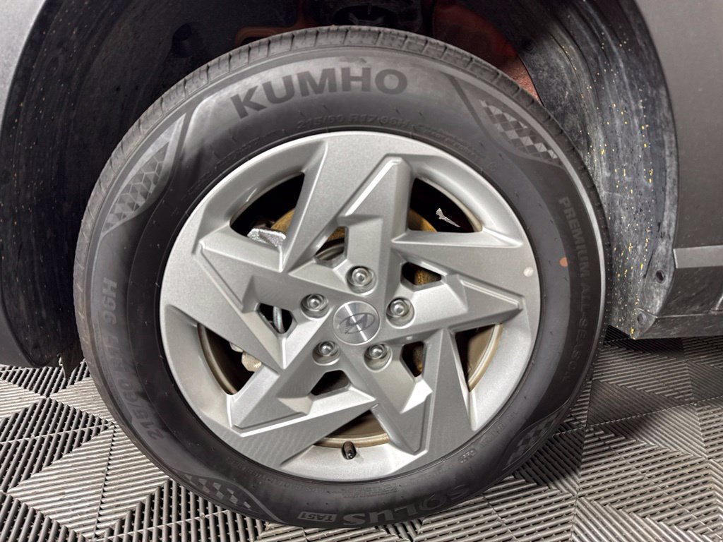 Used 2026 Hyundai Kona SE AWD/4WD image 12