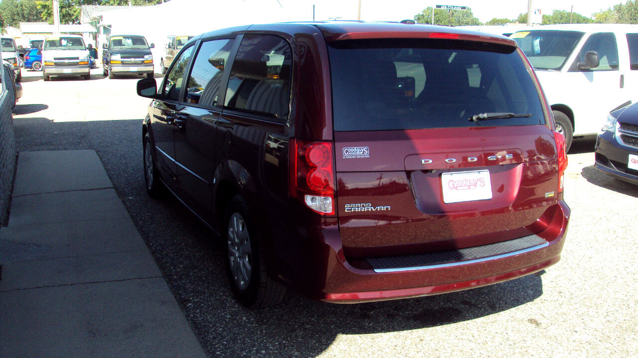 Used 2017 Dodge Grand Caravan SE w/ Power Window Group image 5