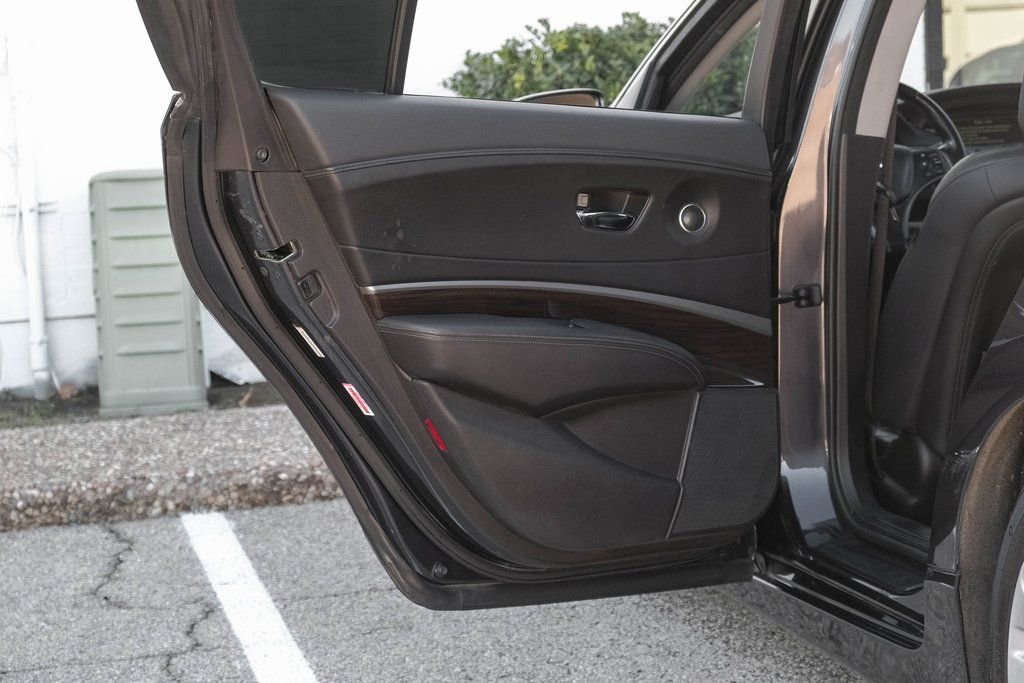 Used 2014 Acura RLX w/ Technology Package image 38