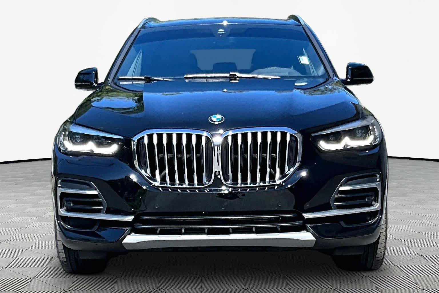 Used 2023 BMW X5 xDrive40i w/ Luxury Seating Package AWD/4WD image 4