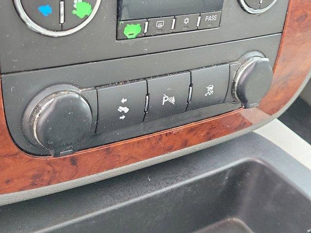 Used 2009 Chevrolet Tahoe LT w/ Luxury Package image 30