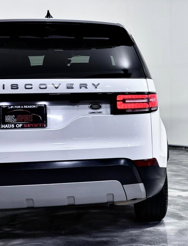 Used 2018 Land Rover Discovery HSE AWD/4WD image 14
