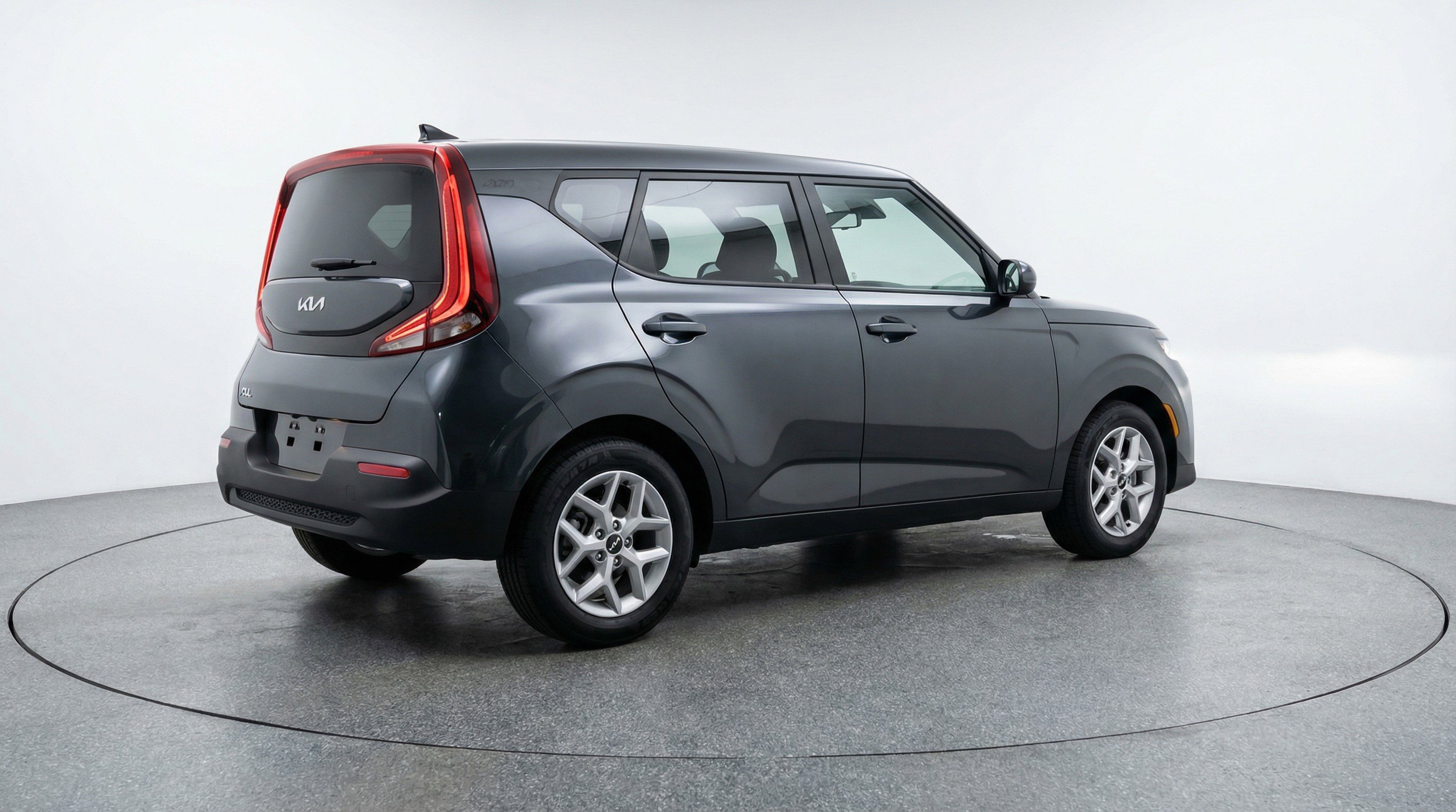 Used 2025 Kia Soul LX w/ LX Technology Package image 9