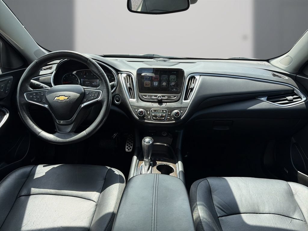 Used 2016 Chevrolet Malibu Premier w/ Driver Confidence Package II FWD image 15