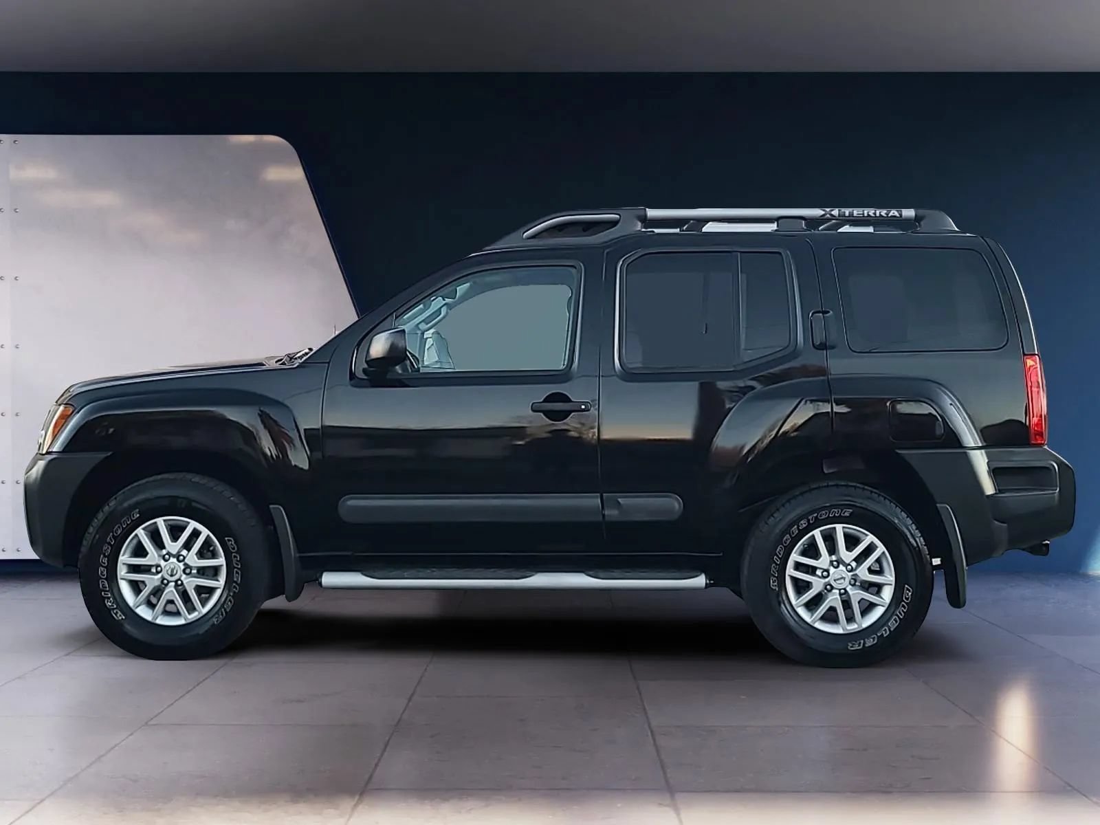 Used 2015 Nissan Xterra S w/ Value Package AWD/4WD image 2