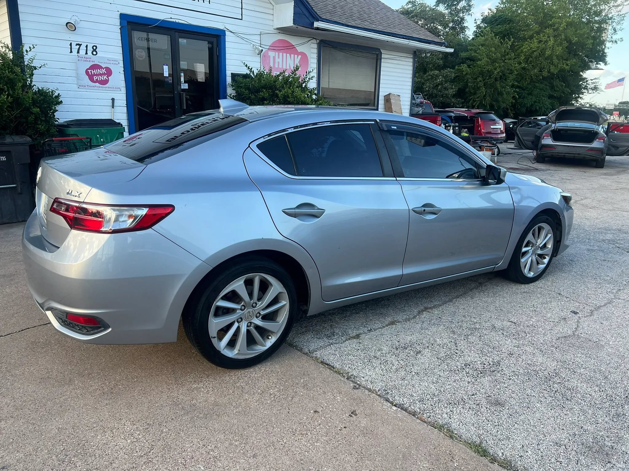 Used 2018 Acura ILX FWD image 3
