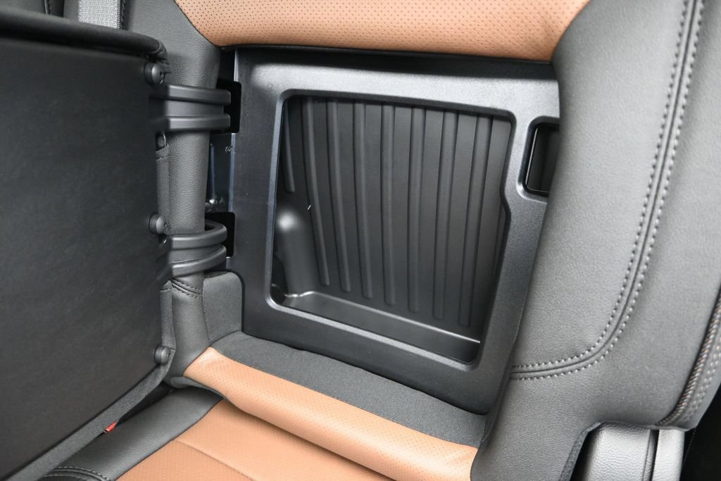 New 2026 Chevrolet Silverado 1500 High Country w/ Technology Package AWD/4WD image 18