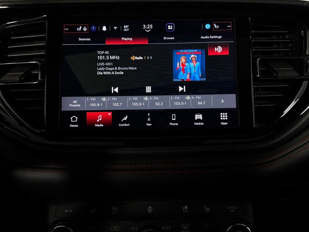 Used 2023 Dodge Durango GT RWD image 19