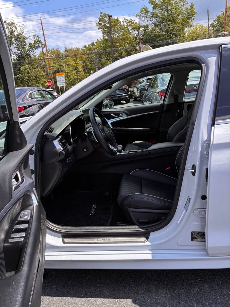 Used 2021 Genesis G70 2.0T w/ Elite Package AWD/4WD image 26
