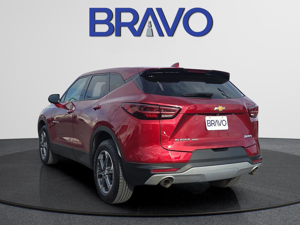 Used 2025 Chevrolet Blazer LT image 5