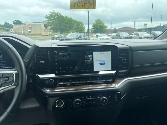 Used 2024 Chevrolet Silverado 1500 LT AWD/4WD image 20
