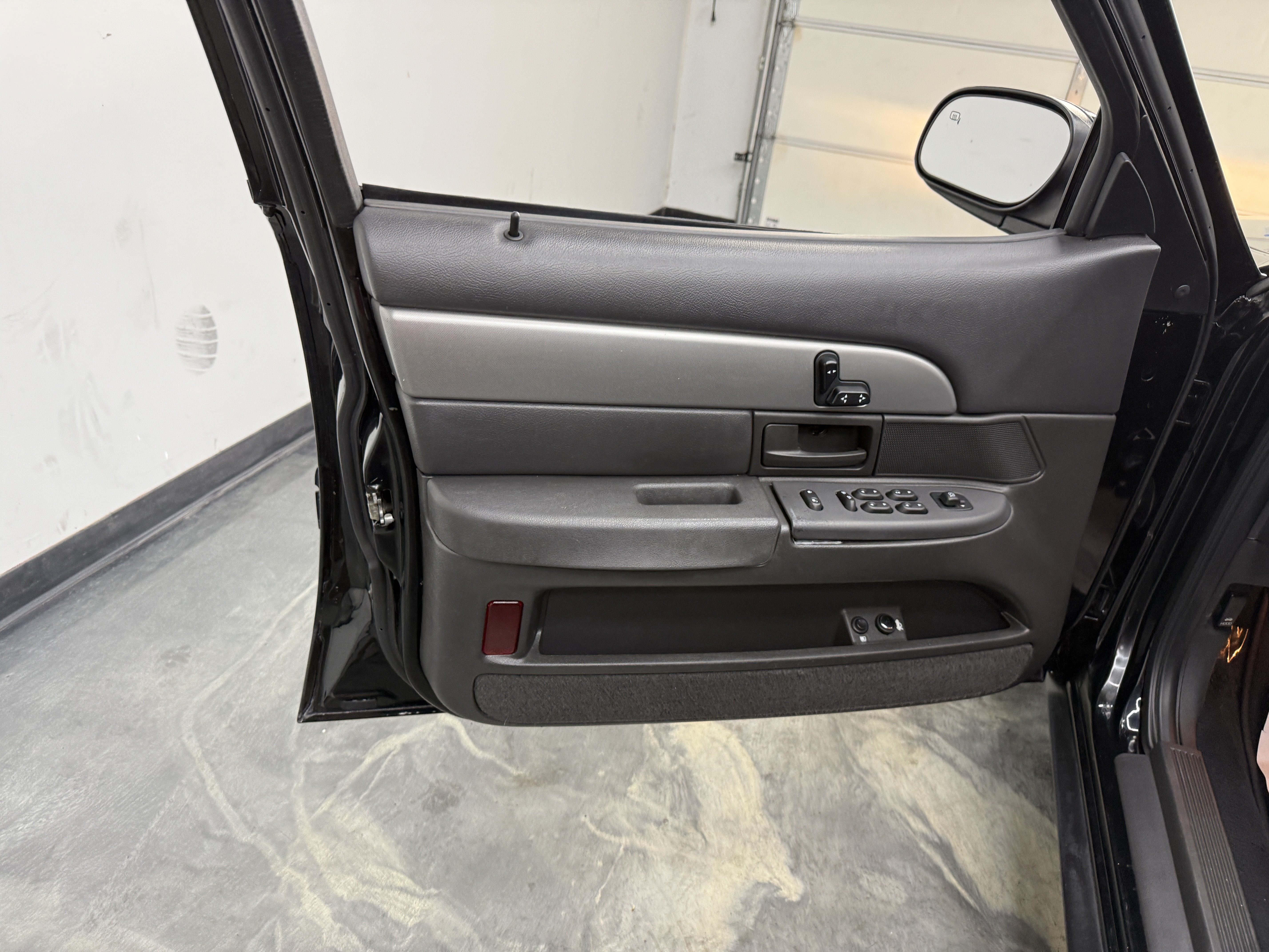 Used 2003 Mercury Marauder RWD image 9