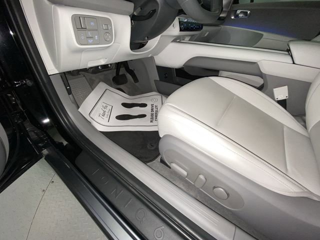 Used 2024 Hyundai Ioniq 6 SEL RWD image 12