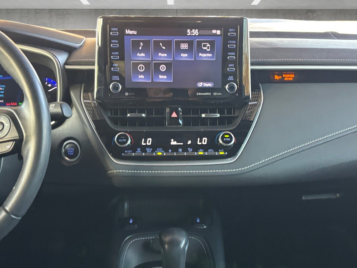 Used 2021 Toyota Corolla XSE image 3