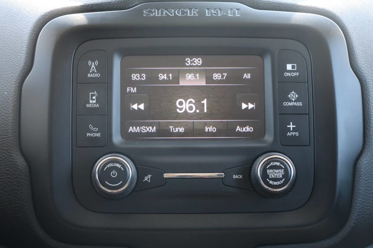 Used 2017 Jeep Renegade Latitude image 20