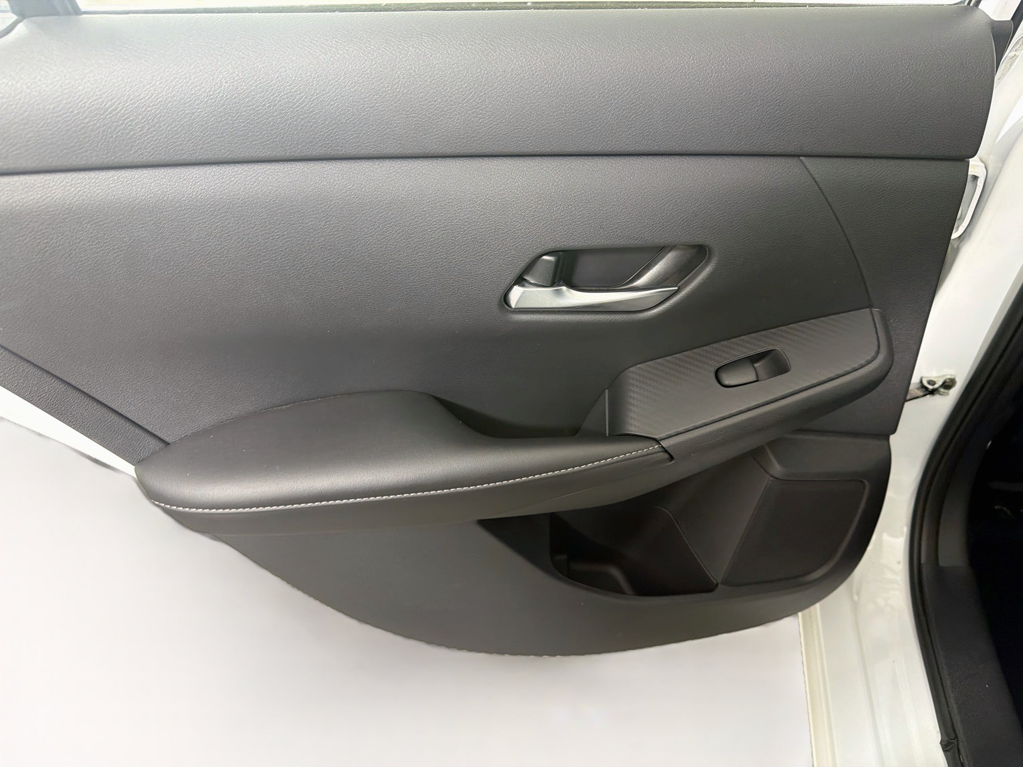 Used 2023 Nissan Sentra SV w/ All-Weather Package FWD image 24