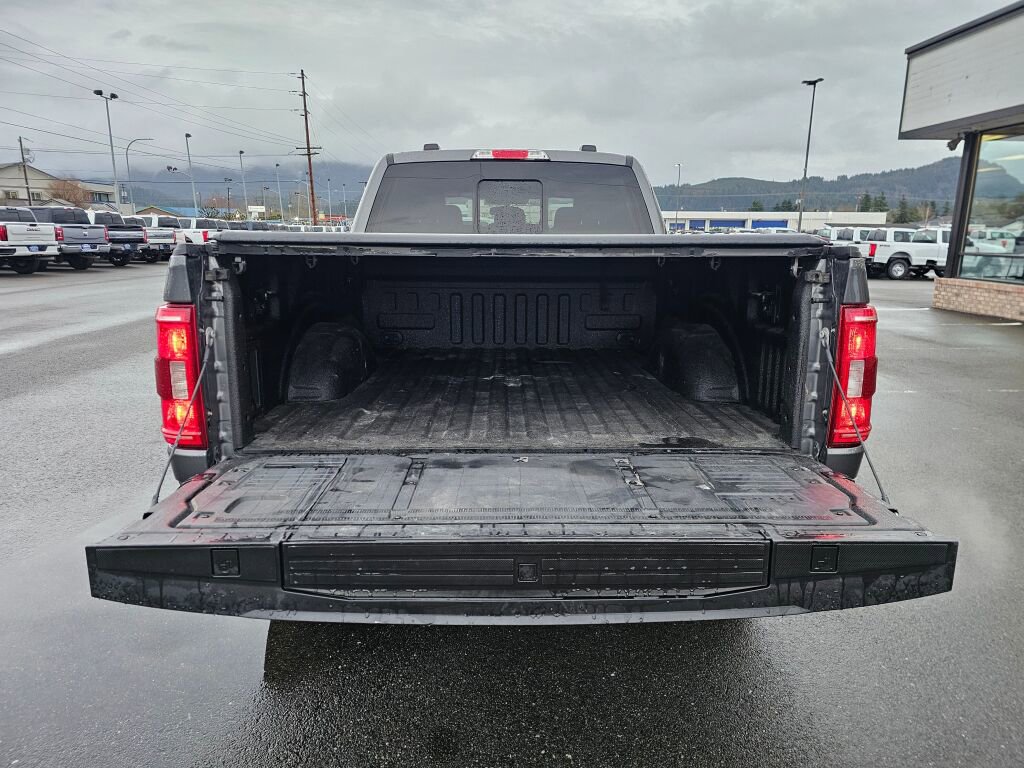 Certified 2022 Ford F150 XLT w/ Equipment Group 302A High image 10