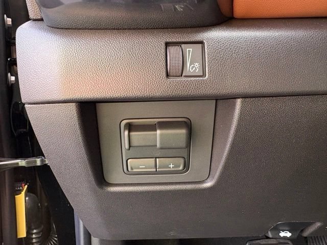New 2026 GMC Canyon AT4 w/ Technology Plus Package AWD/4WD image 20