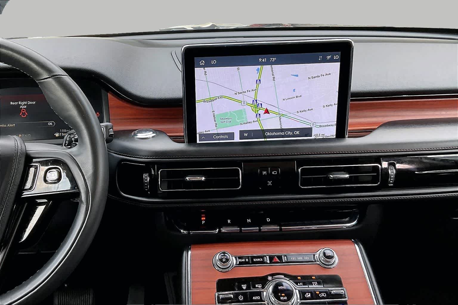 Used 2024 Lincoln Aviator Reserve AWD/4WD image 15
