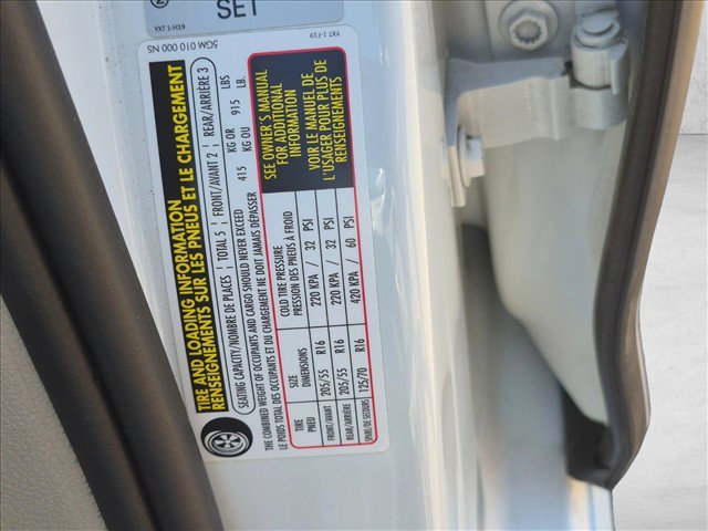 Used 2019 Volkswagen Golf SE FWD image 22
