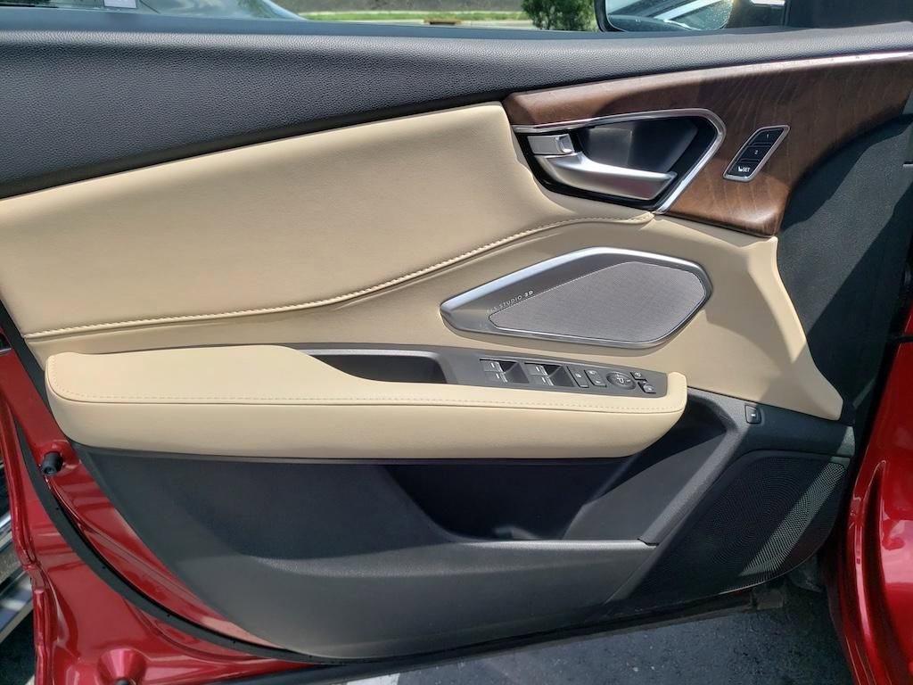 Used 2023 Acura RDX AWD w/ Advance Package image 19