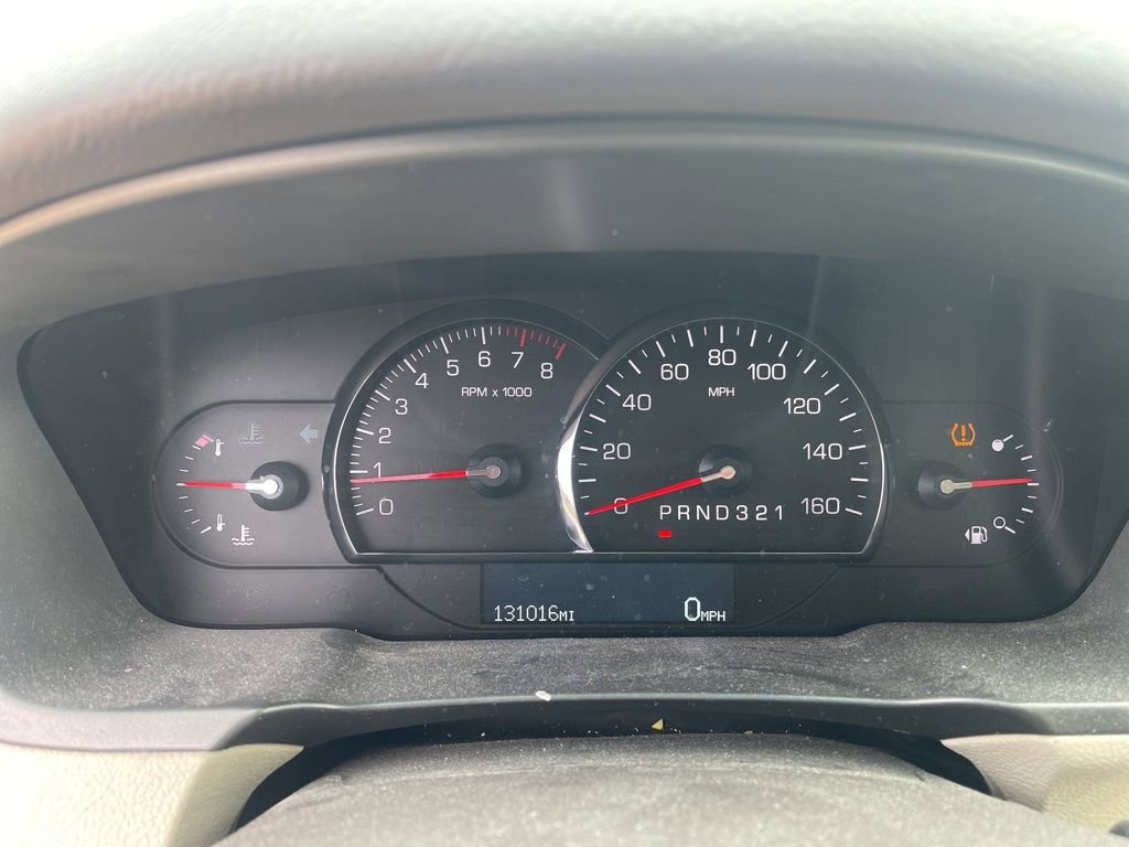 Used 2010 Cadillac DTS Premium w/ Driver Awareness Package image 14