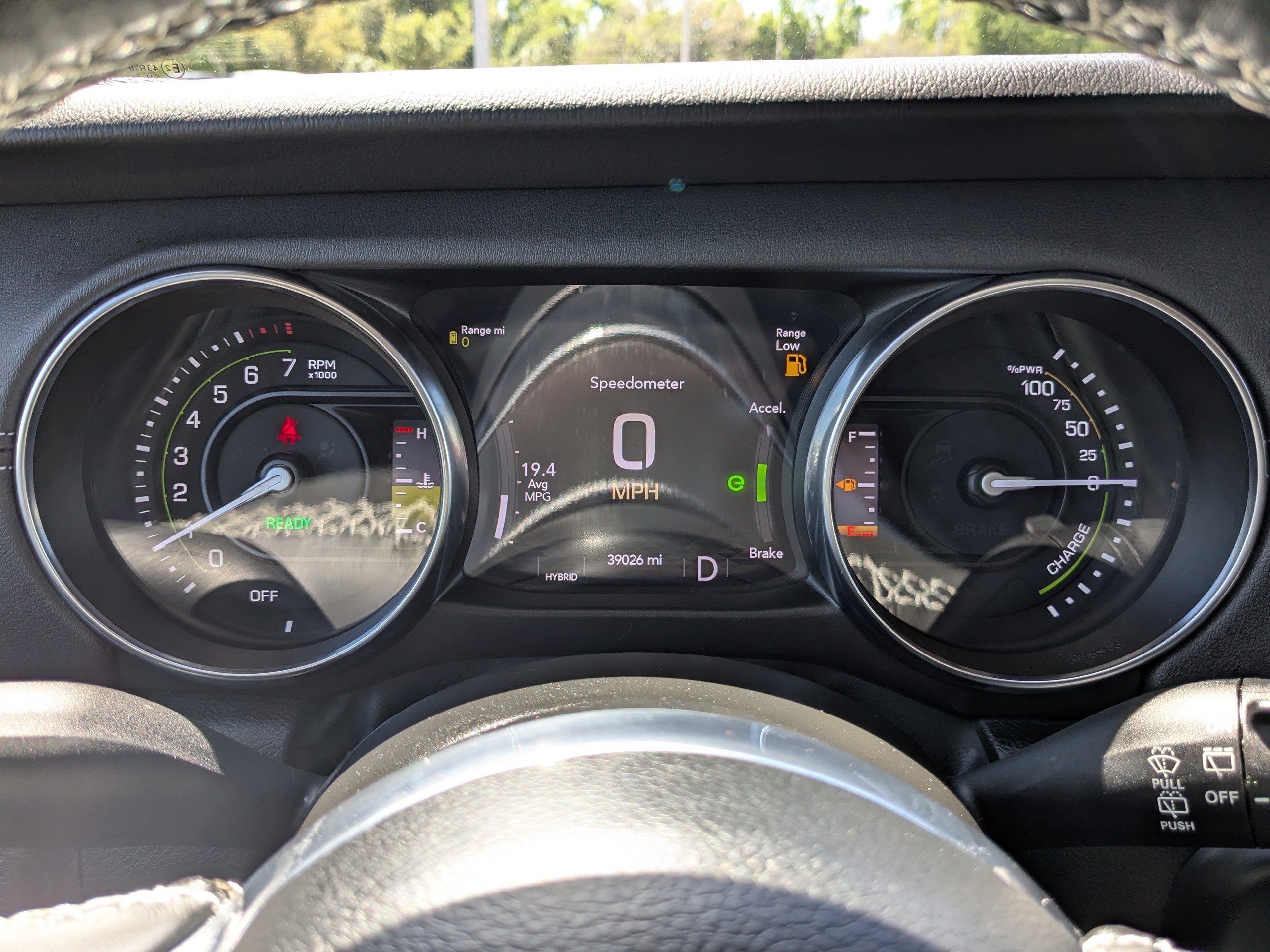 Used 2022 Jeep Wrangler Unlimited Sahara w/ Dual Top Group image 28