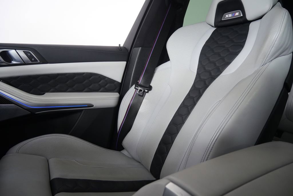 Used 2022 BMW X5 M w/ Competition Package 2 image 30