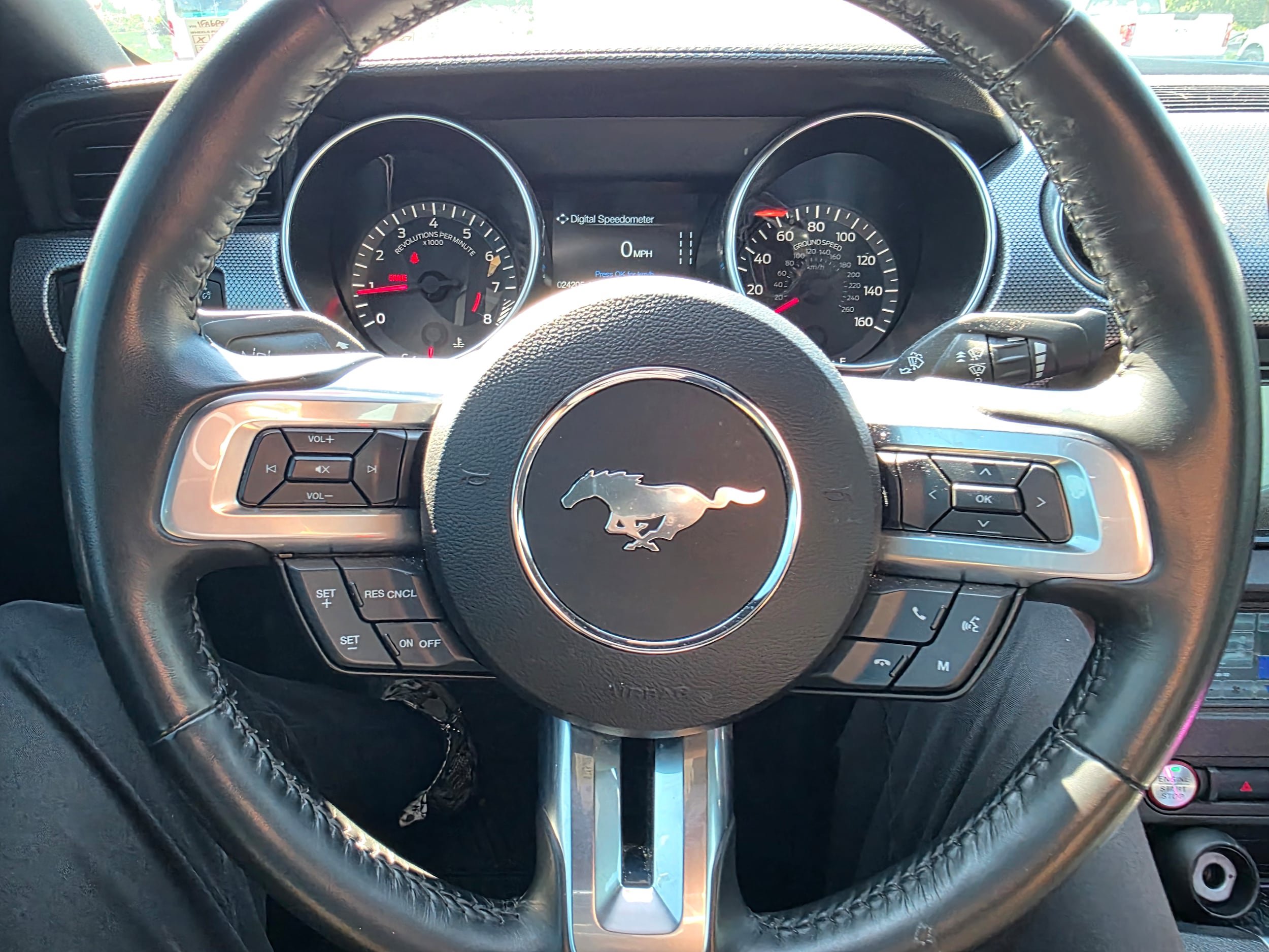 Used 2021 Ford Mustang GT RWD image 12