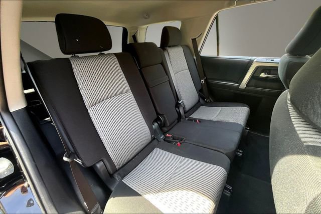 Used 2023 Toyota 4Runner SR5 AWD/4WD image 25