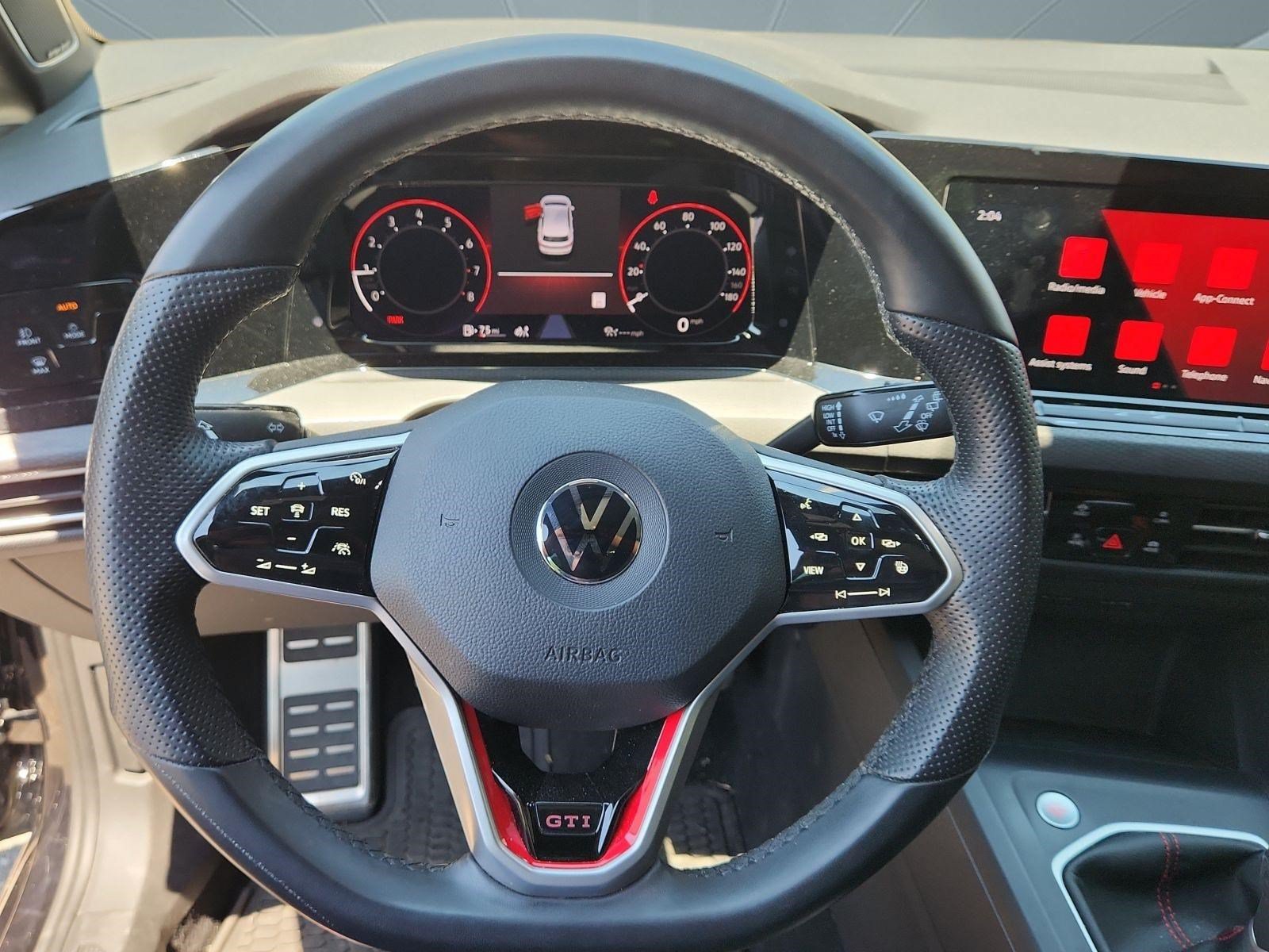 Used 2022 Volkswagen GTI Autobahn FWD image 23