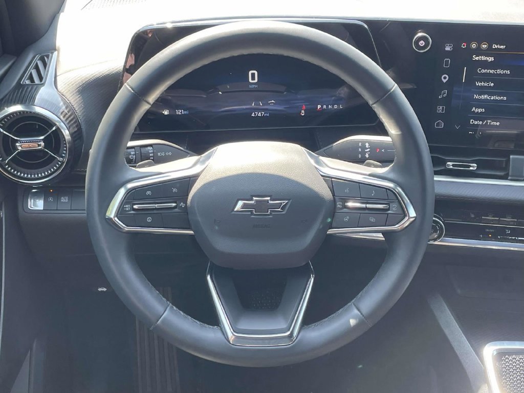 Used 2026 Chevrolet Equinox LT w/ Midnight Edition FWD image 19