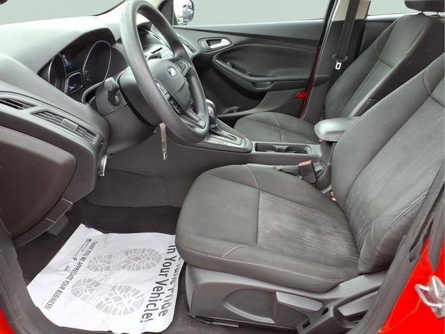Used 2016 Ford Focus SE image 19