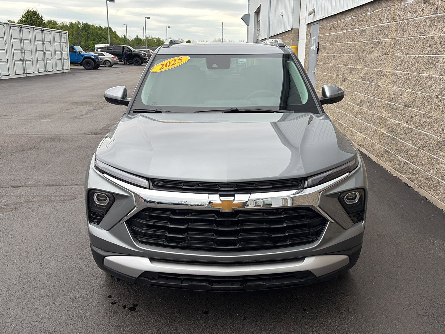 Used 2025 Chevrolet TrailBlazer LT w/ Convenience Package FWD image 40