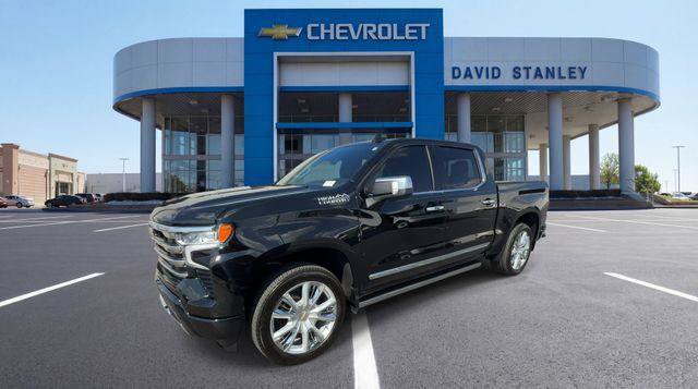 Used 2025 Chevrolet Silverado 1500 High Country AWD/4WD image 4