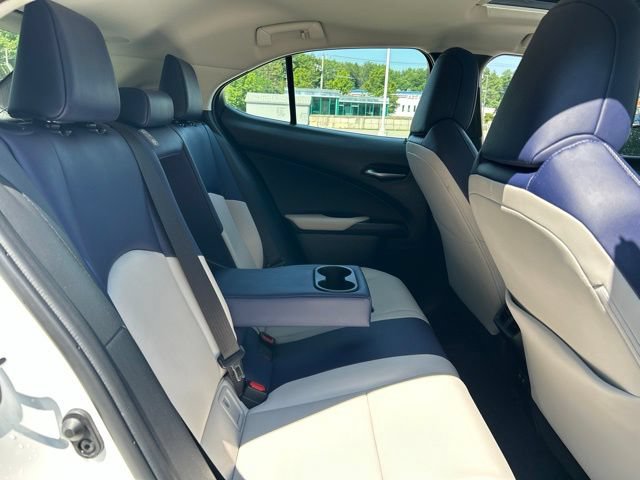 Used 2020 Lexus UX 250h w/ Premium Package AWD/4WD image 39