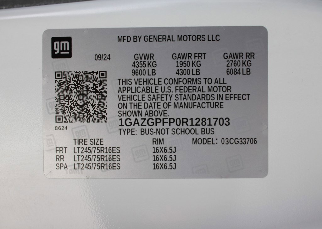 Used 2024 Chevrolet Express 3500 LT w/ LT Preferred Equipment Group image 37