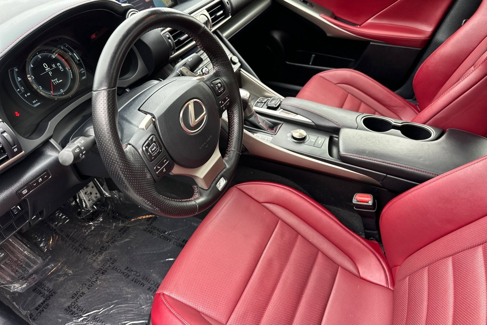 Used 2017 Lexus IS 200t F Sport w/ F Sport Package RWD image 9
