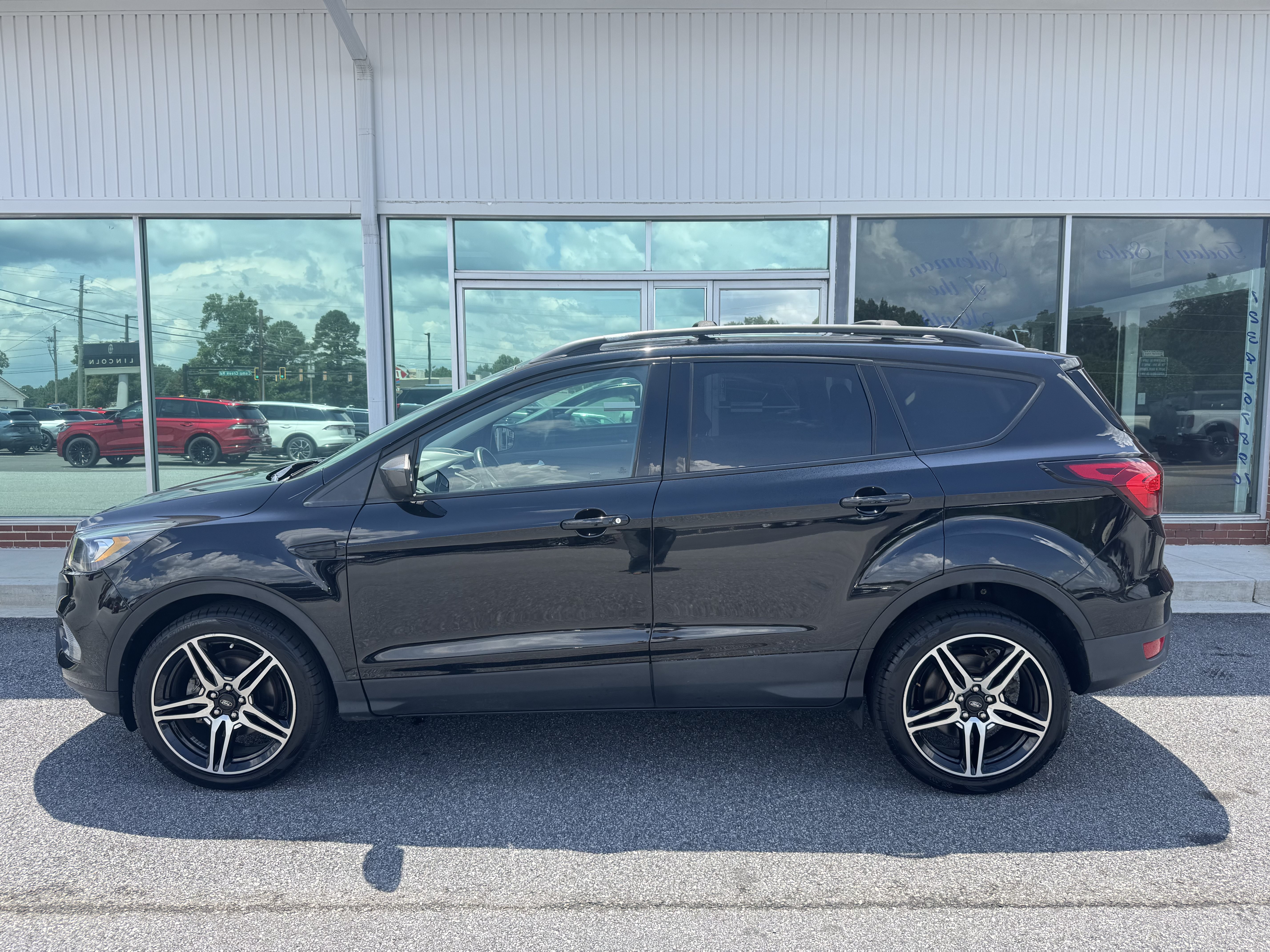 Used 2019 Ford Escape SEL
