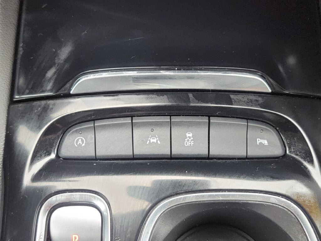 Used 2023 Buick Envision Essence FWD image 29