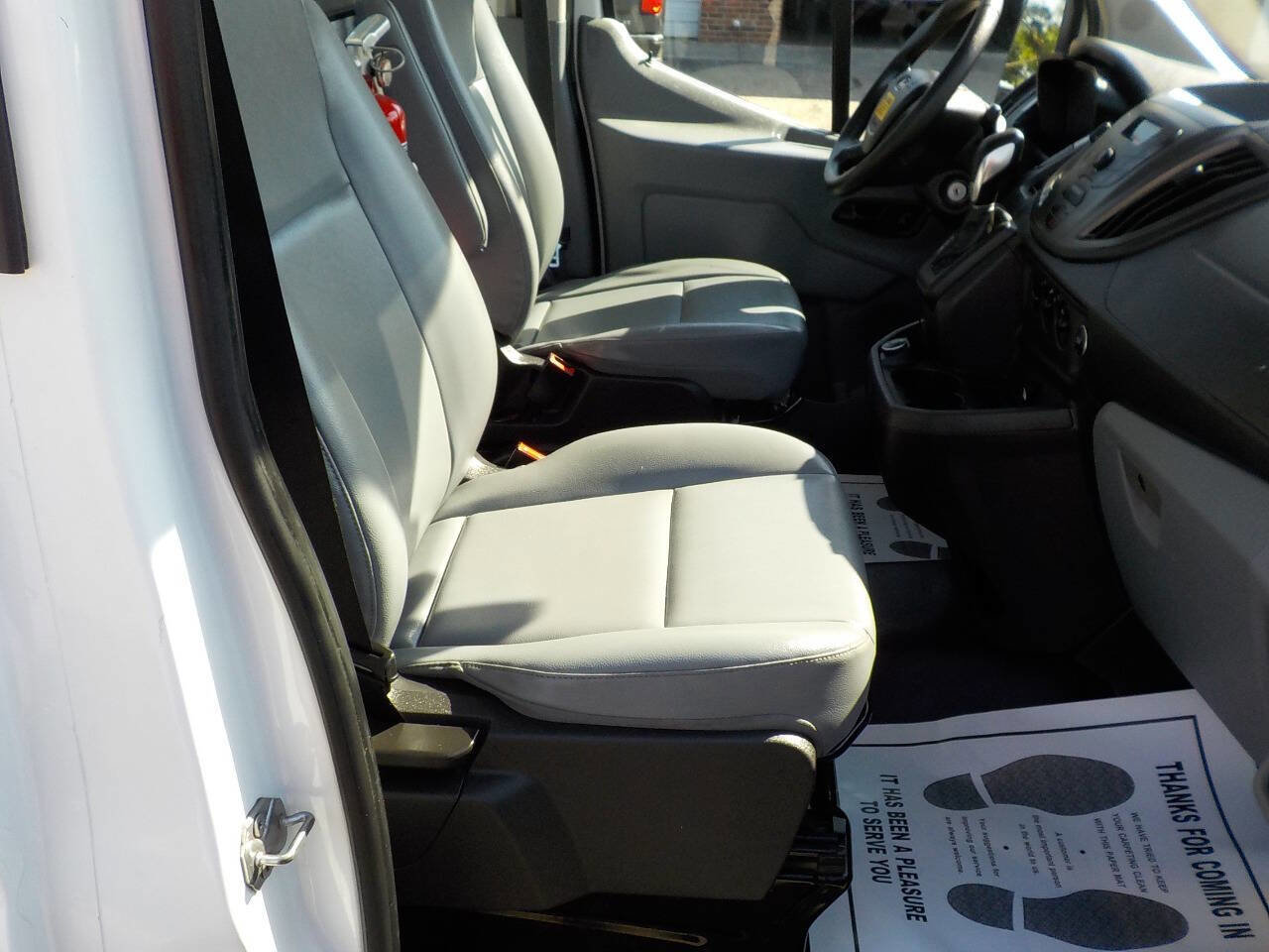 Used 2018 Ford Transit 250 138 image 25