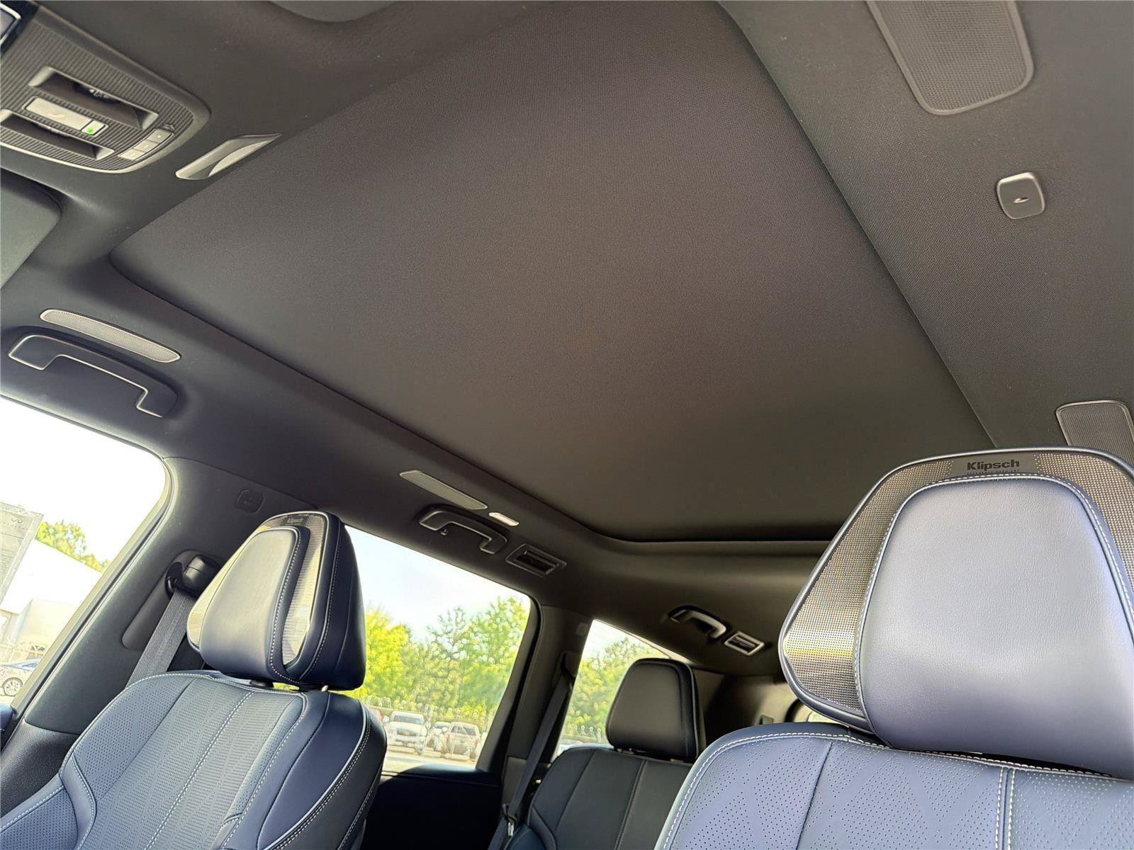 New 2026 INFINITI QX80 4WD w/ Sport Exterior Package image 7