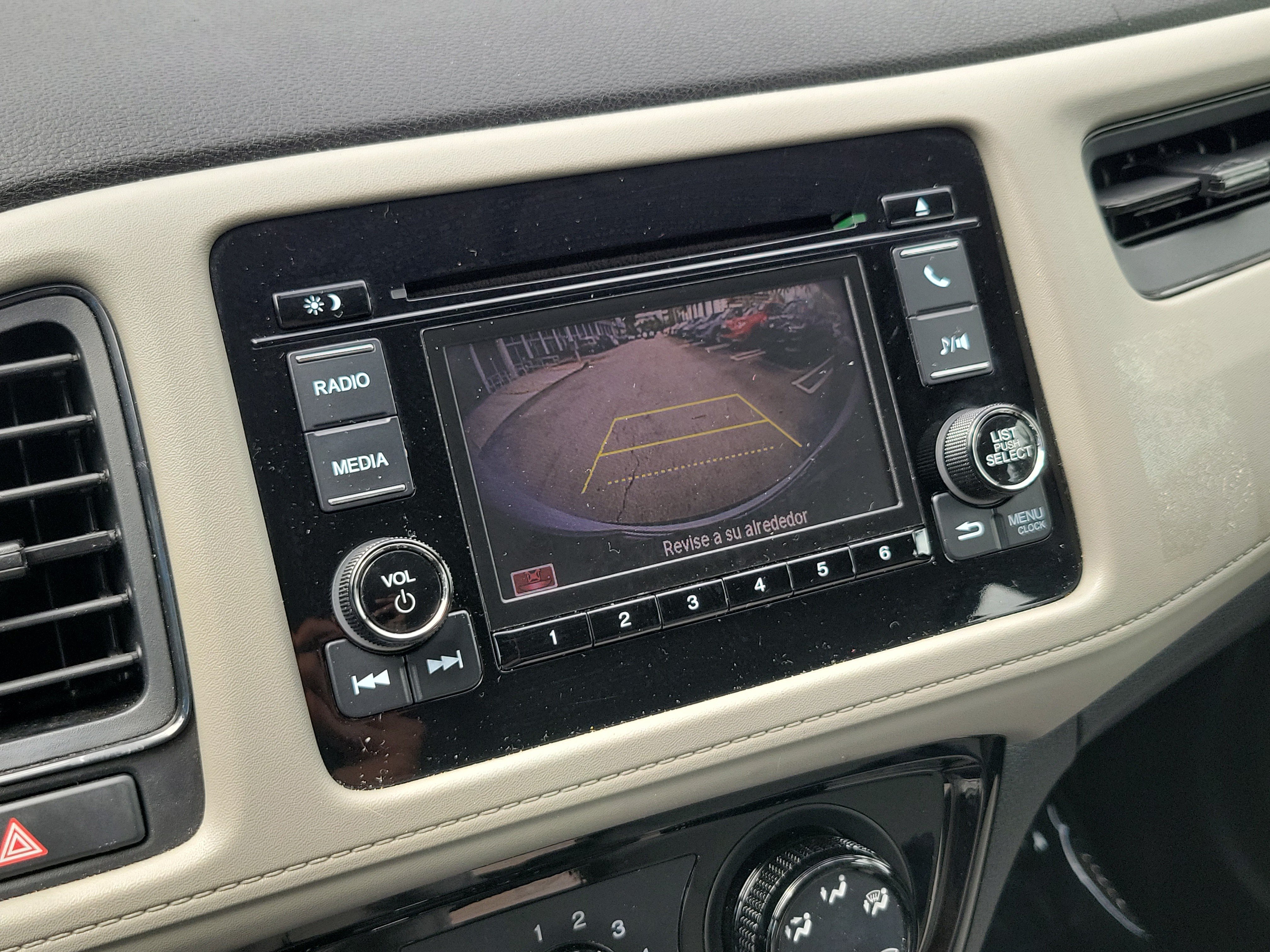 Certified 2022 Honda HR-V LX image 26