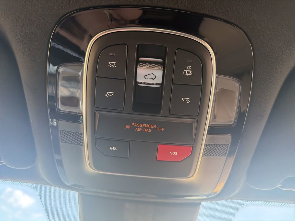 Used 2023 Hyundai Santa Fe Calligraphy AWD/4WD image 34